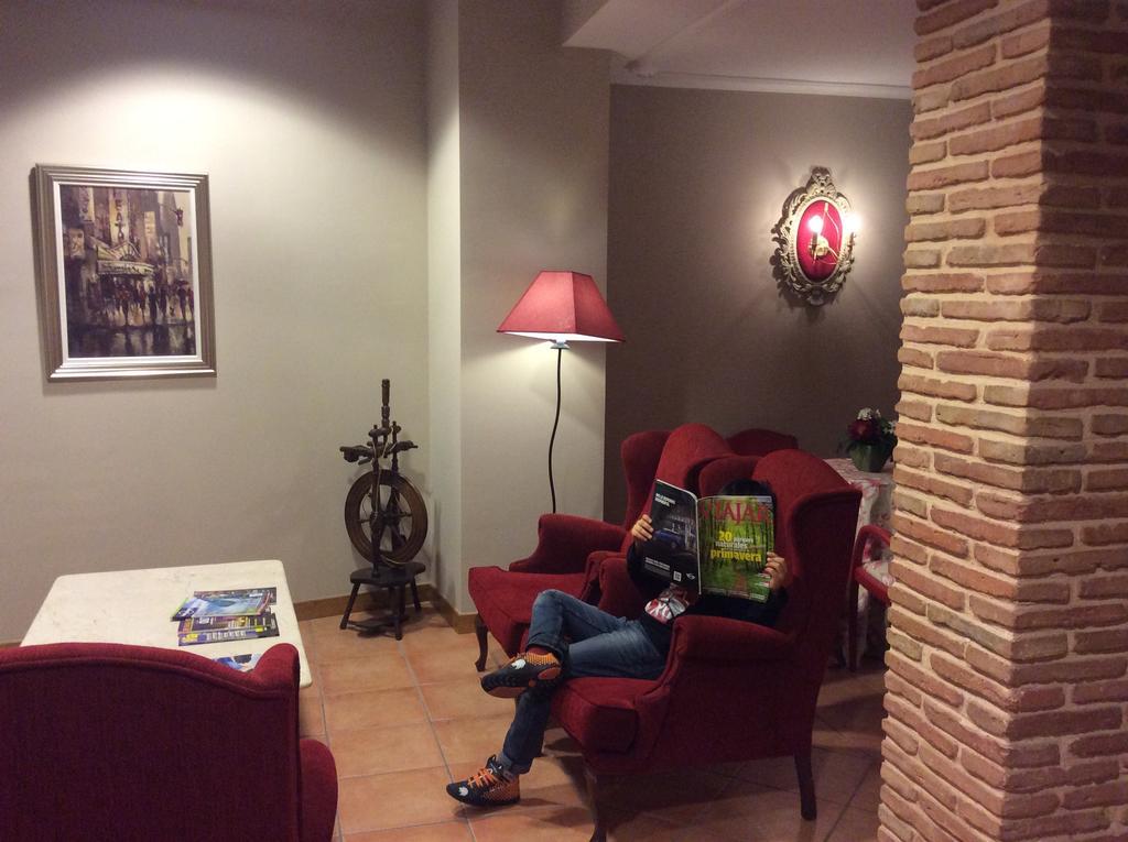 Hotel Rural Los Roturos Maestu 외부 사진